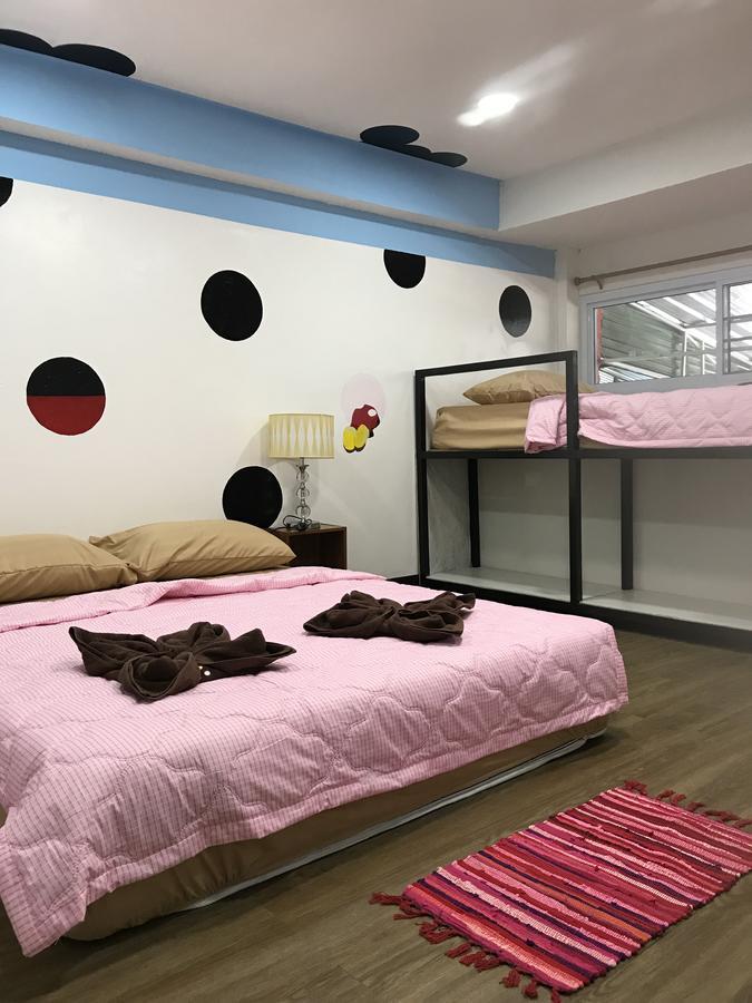 Mickey House Hotel Чиангмай Екстериор снимка